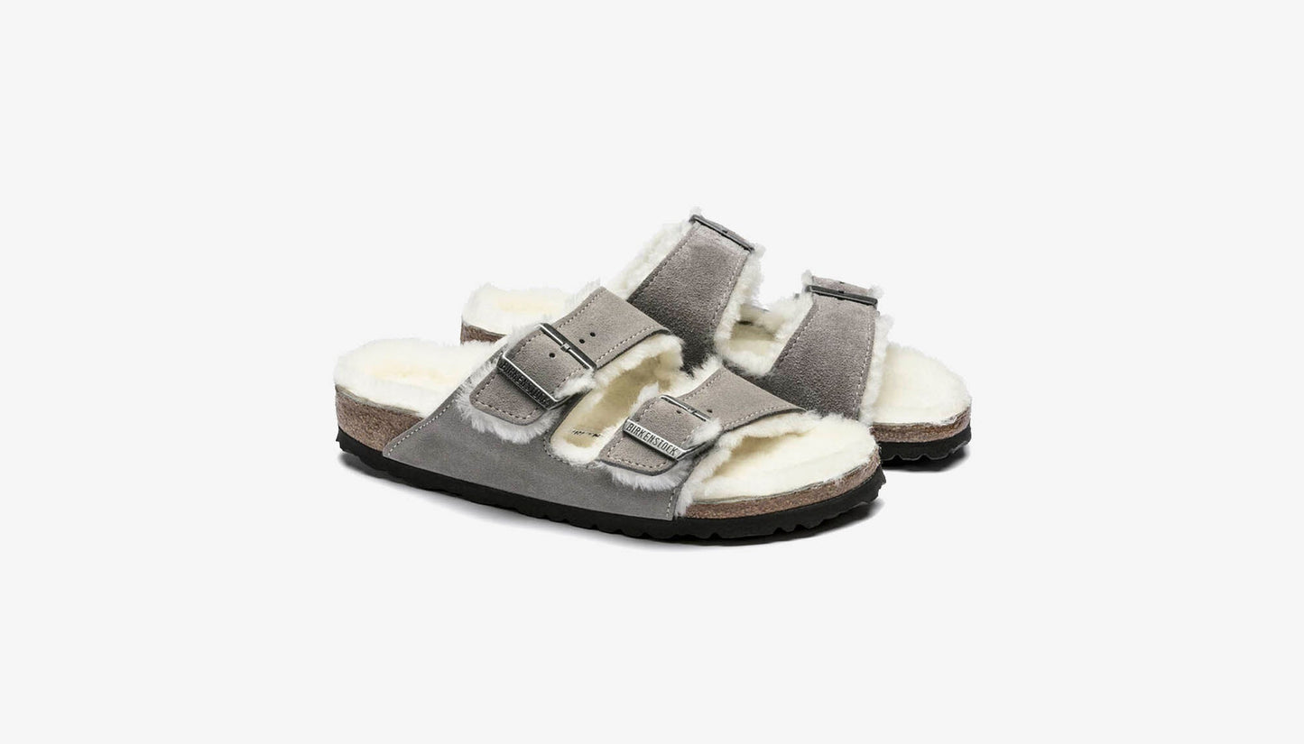 Birkenstock "Arizona Fur/Shearling" W - Stone Coin (Narrow Fit)