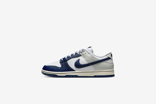 Nike "Dunk Low Retro" M - White / Midnight Navy