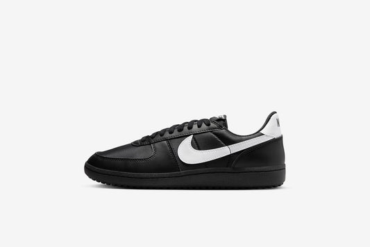 Nike "Field General '82" M - Black / White