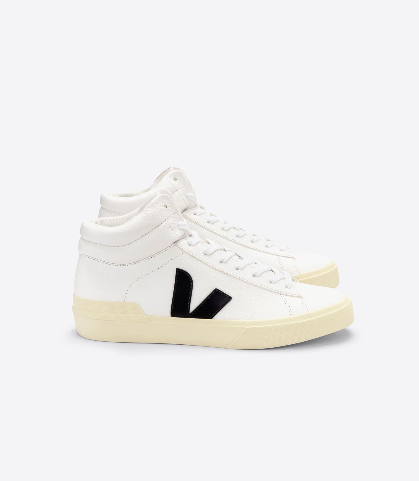Veja "Minotaur Chromefree Leather" W - White/Black/Butter