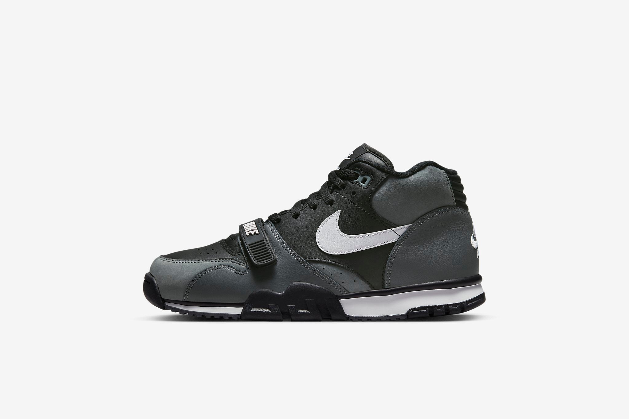 Nike "Air Trainer " M - Black/White-Dark Grey – Manor.