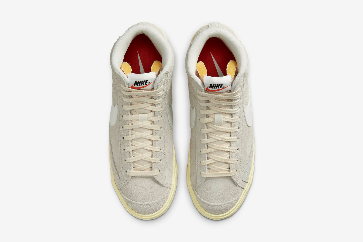 Nike "Blazer Mid '77" W - Light Bone / Sail / Alabaster