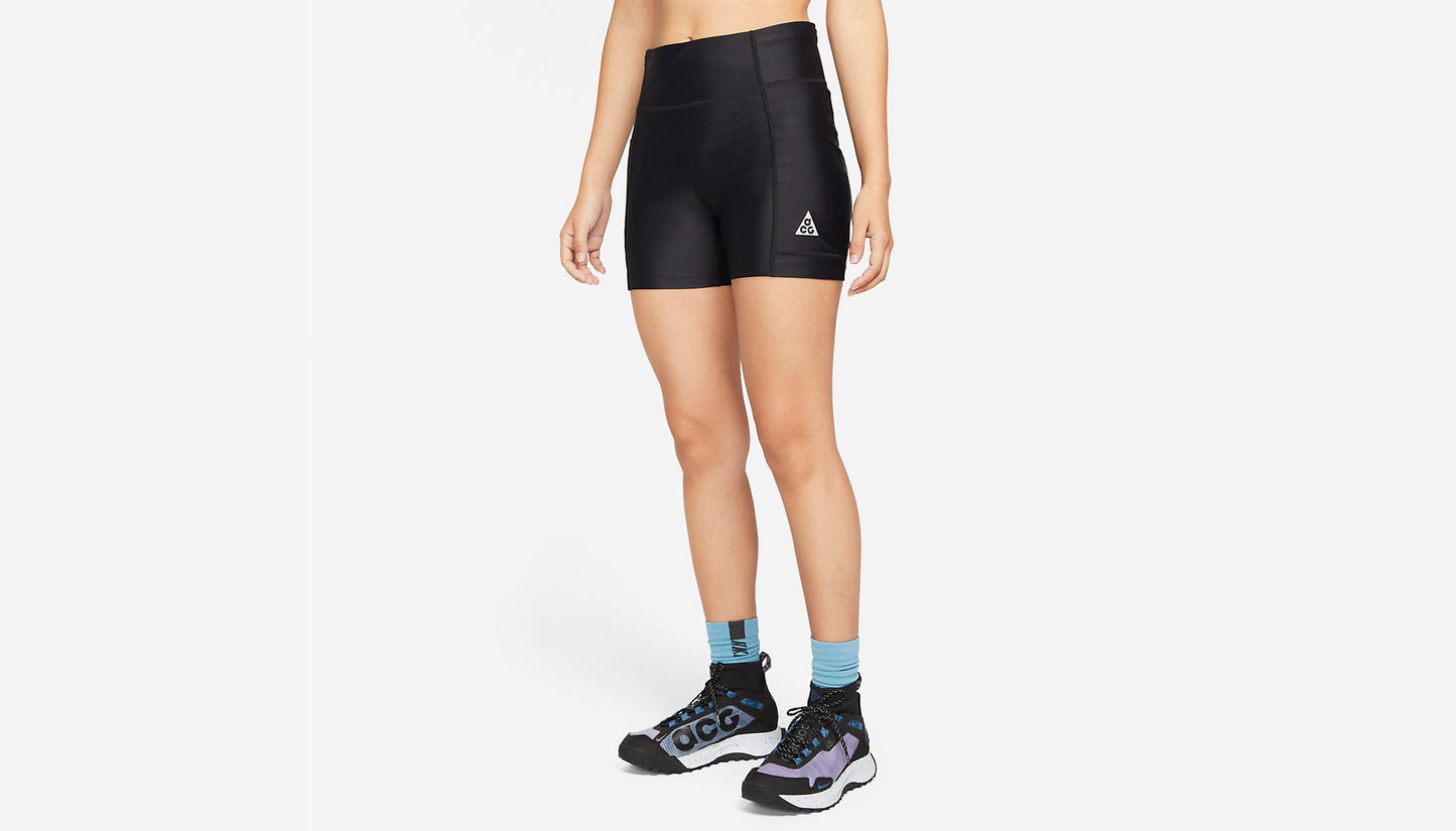 Nike "ACG Dri-FIT ADV Crater Lookout Bike Shorts" W - Black