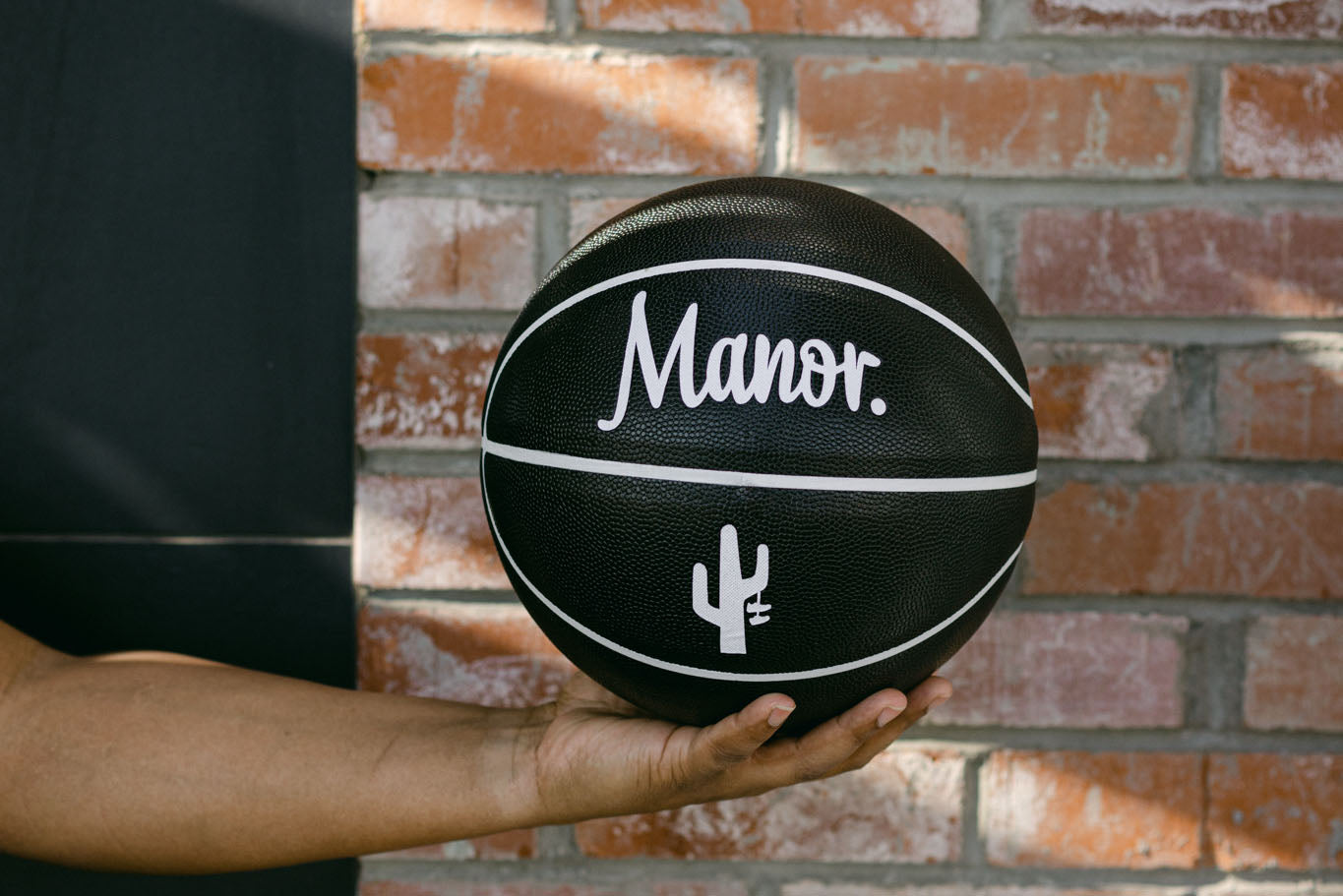 Manor "Basketball" - Black / White (Midnight)