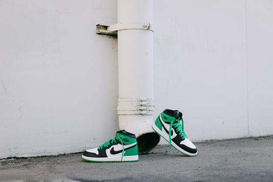Air Jordan 1 Retro High 'Lucky Green'