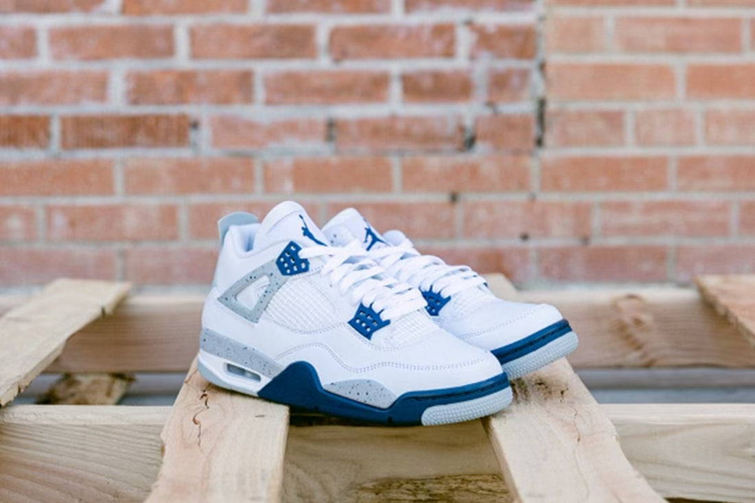 Jordan 4 Retro - Midnight Navy