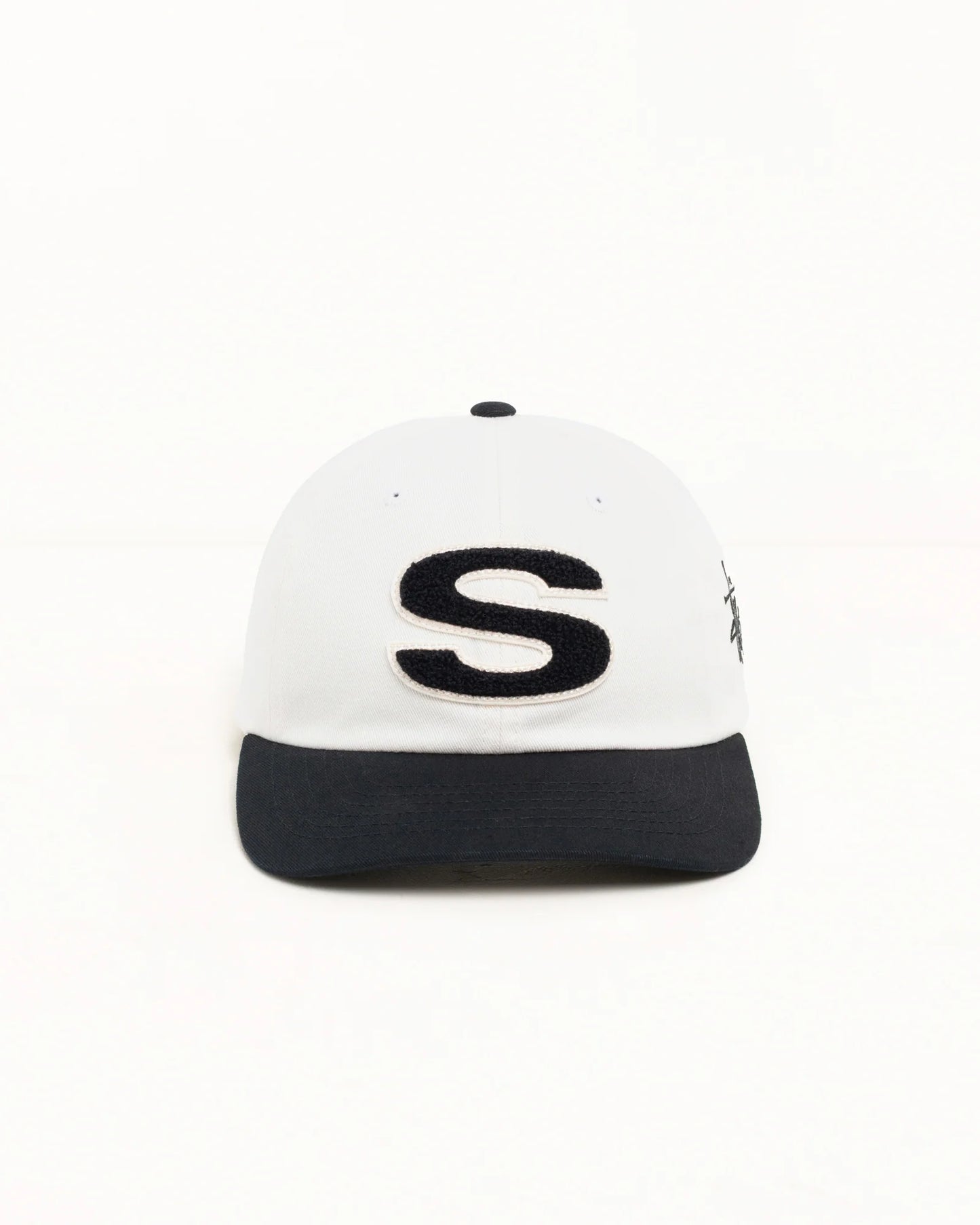 Stussy "Chenile S Snapback Cap" - Natural