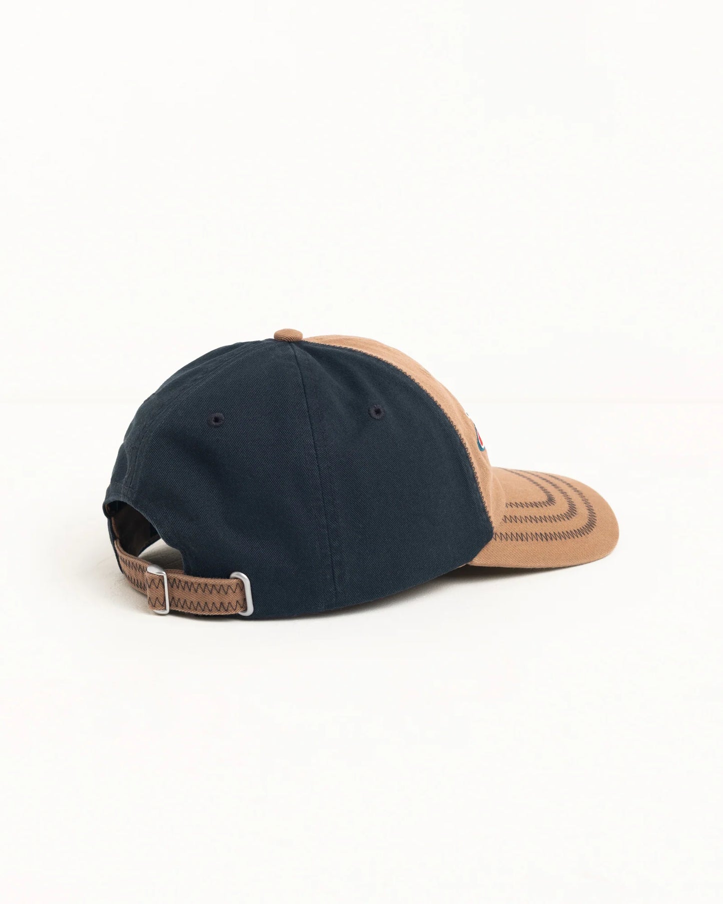 Stussy "Oval Star Cap" - Brown