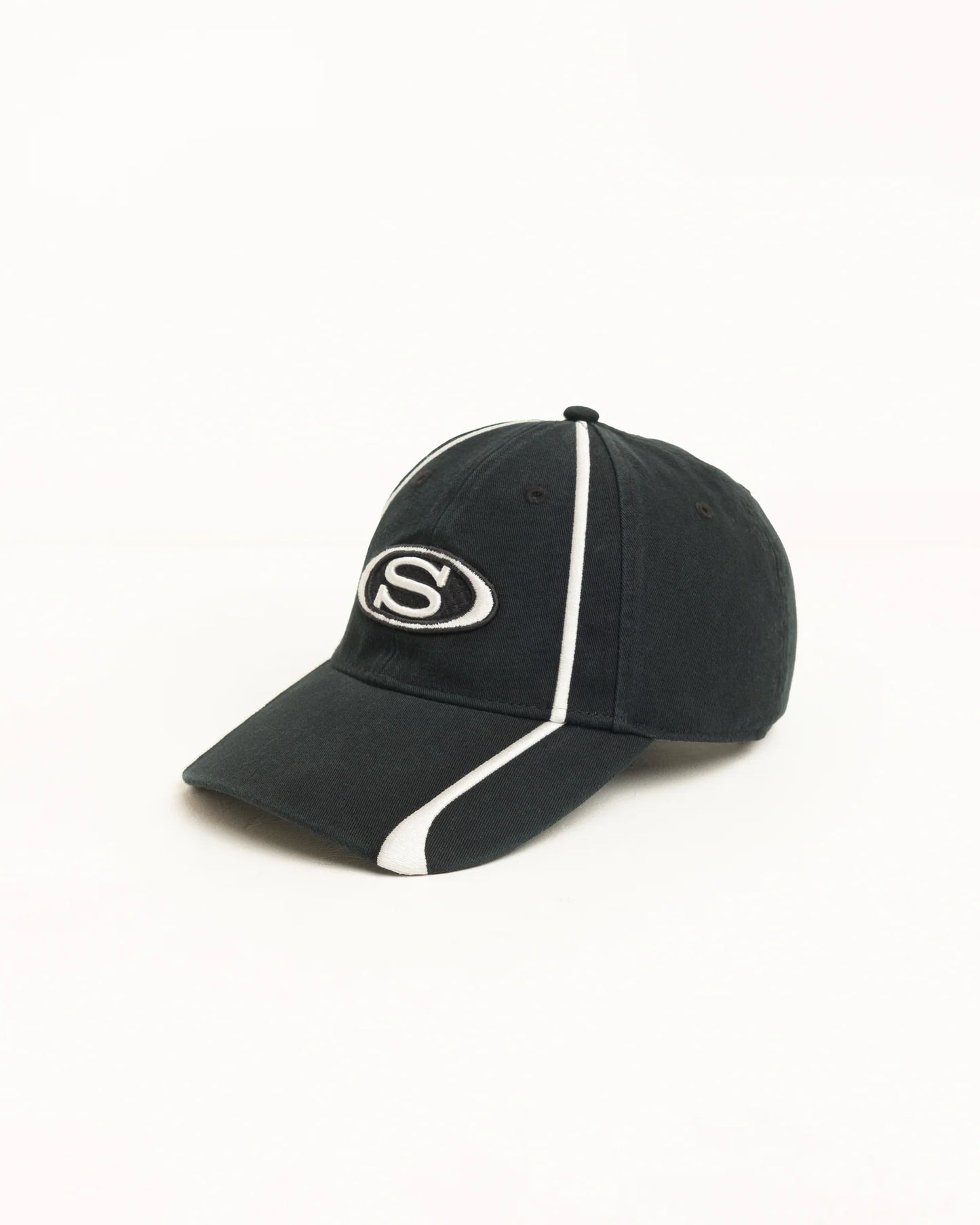Stussy "S Oval Cap" - Black