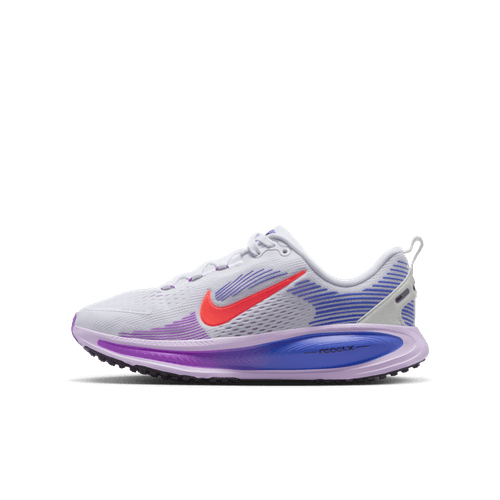 Nike "Vomero 18" Grade School - White / Hot Lava