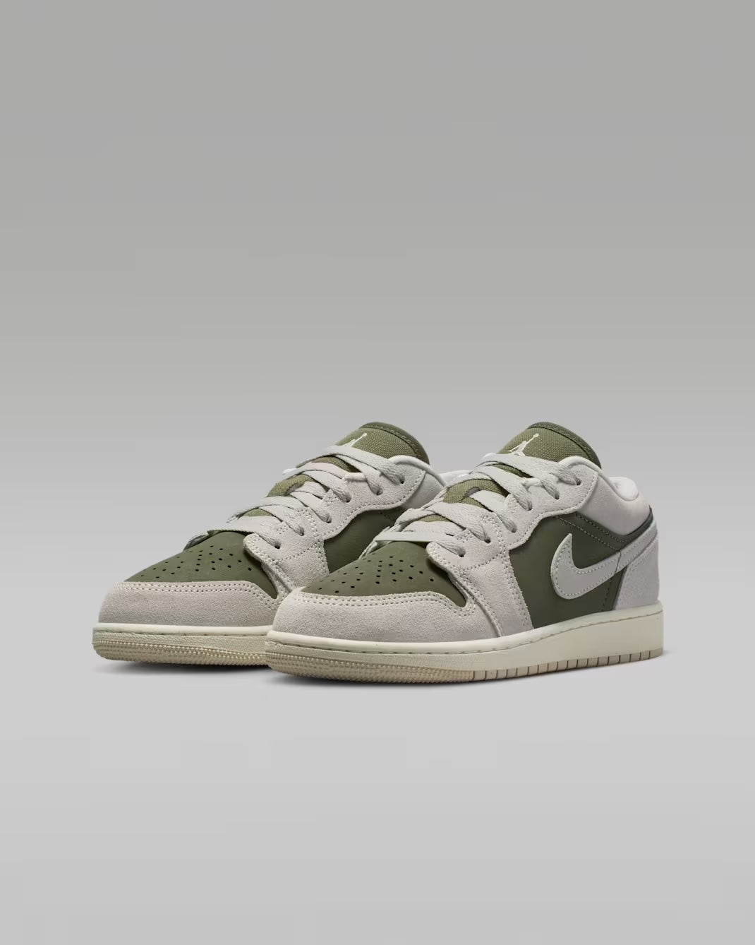 Air Jordan "1 Low SE" GS - Medium Olive / LT Orewood