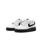 Nike "Air Force 1" Grade School - White / Black