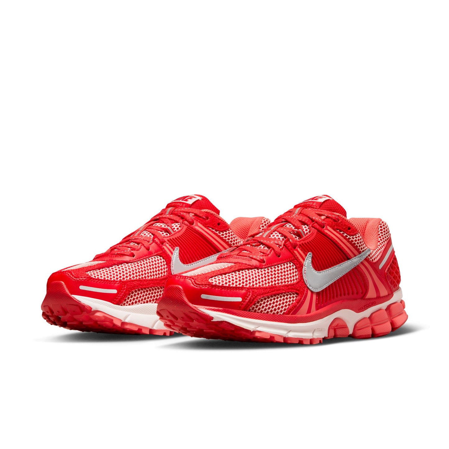 Nike "Zoom Vomero 5 PRM"  Mens - University Red / Metallic Silver