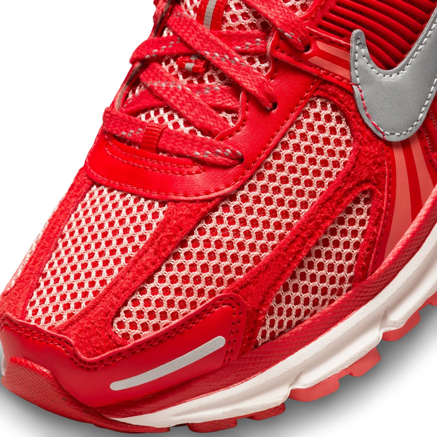 Nike "Zoom Vomero 5 PRM"  Mens - University Red / Metallic Silver