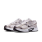 Nike "V5 RNR" M - White / Black / Vast Grey