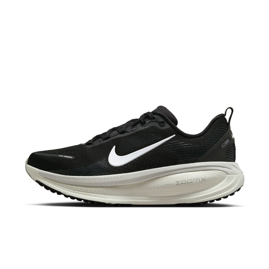 Nike "Vomero 18" Mens - Black / Summit White