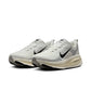 Nike "Vomero 18" M - Summit White / Black