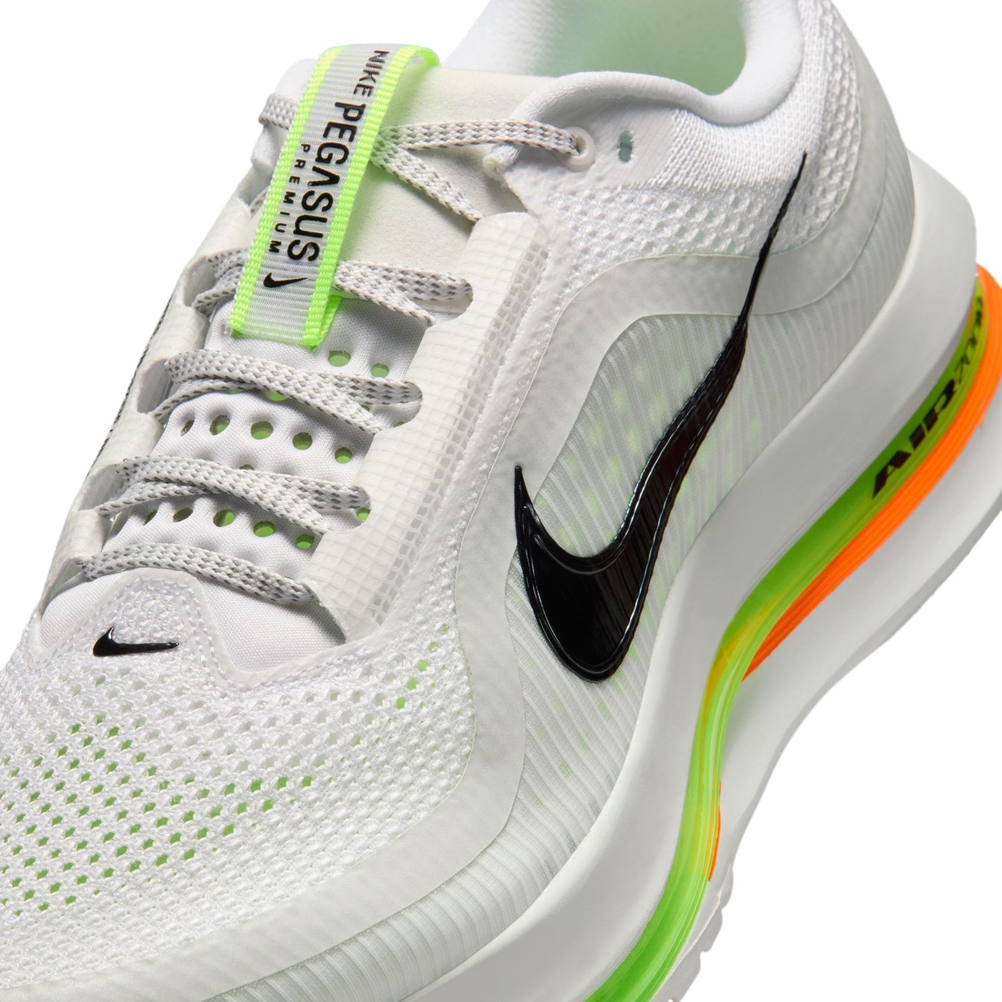 Nike "Pegasus Premium" M - White / Black / Off White
