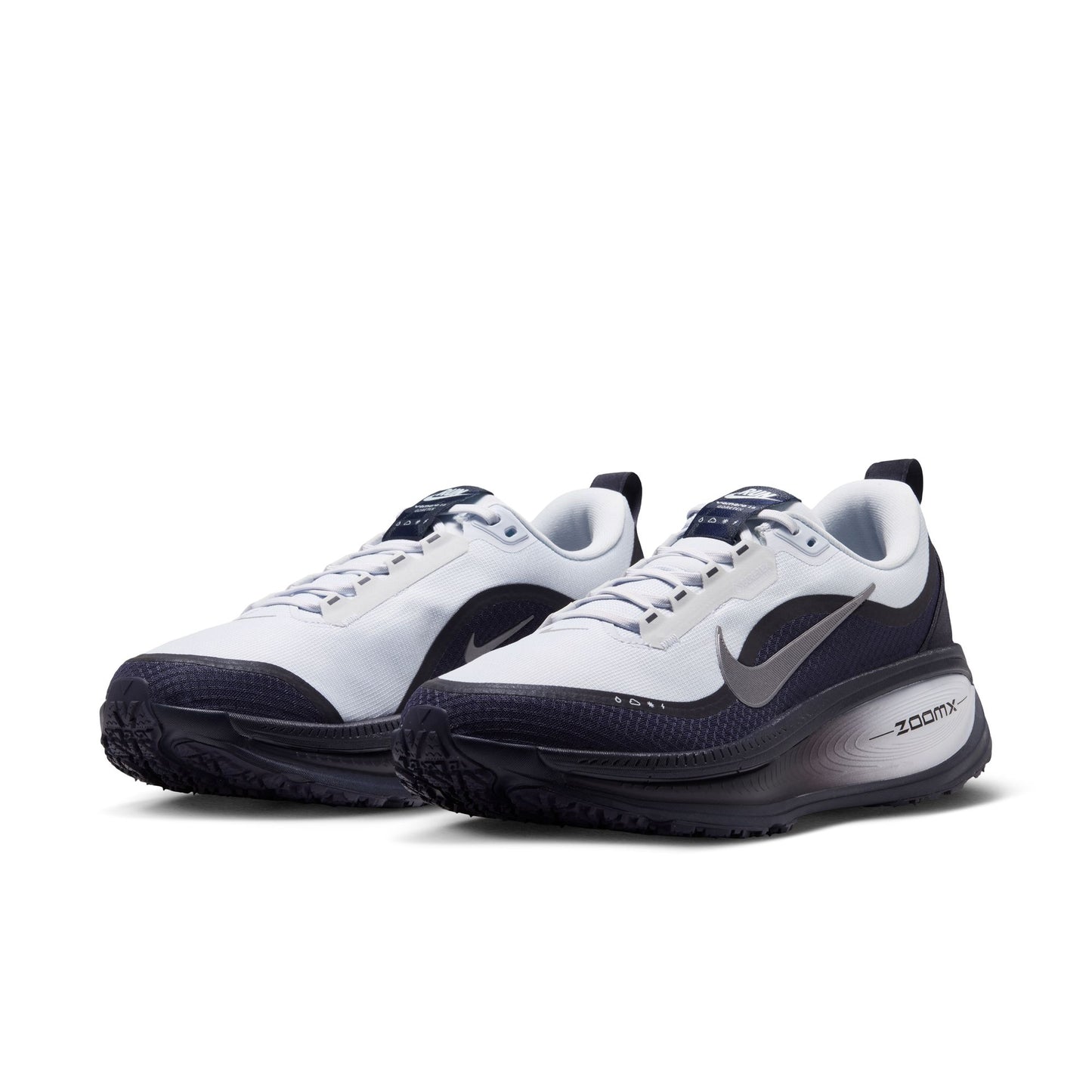 Nike "Vomero 18 GORE-TEX" Mens - Football Grey / Metallic Dark Grey