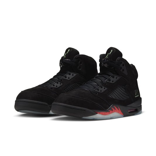 Air Jordan "5 Retro OG" Mens - Black / Black / Picante Red (Halloween)