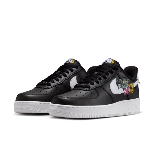 Nike "Air Force 1 '07 PRM" Womens - Black / White / Metallic Gold