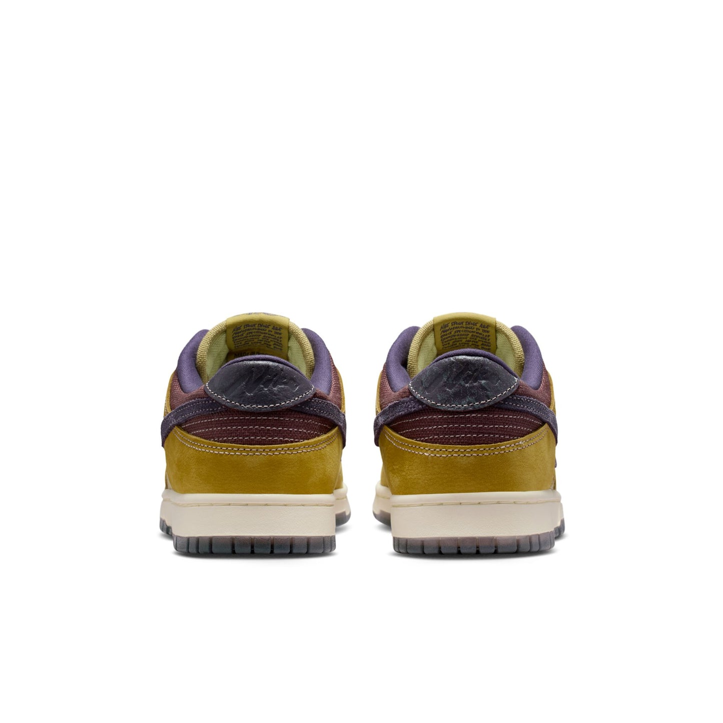 Nike "Dunk Low Retro SE" Mens - Buff Gold / Dark Raisin