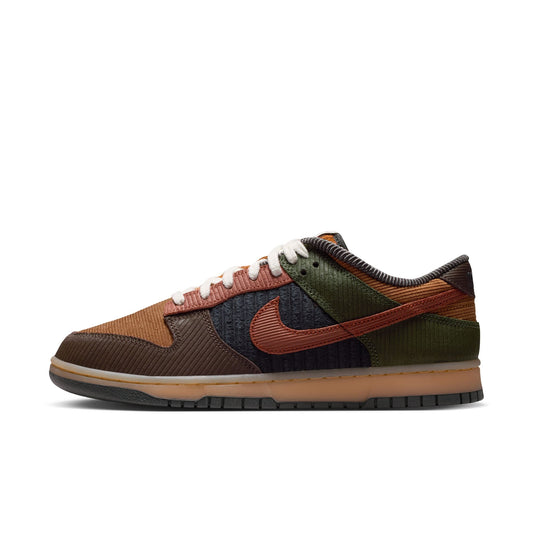 Nike "Dunk Low Retro PRM" Mens - LT British Tan / Cinnamon