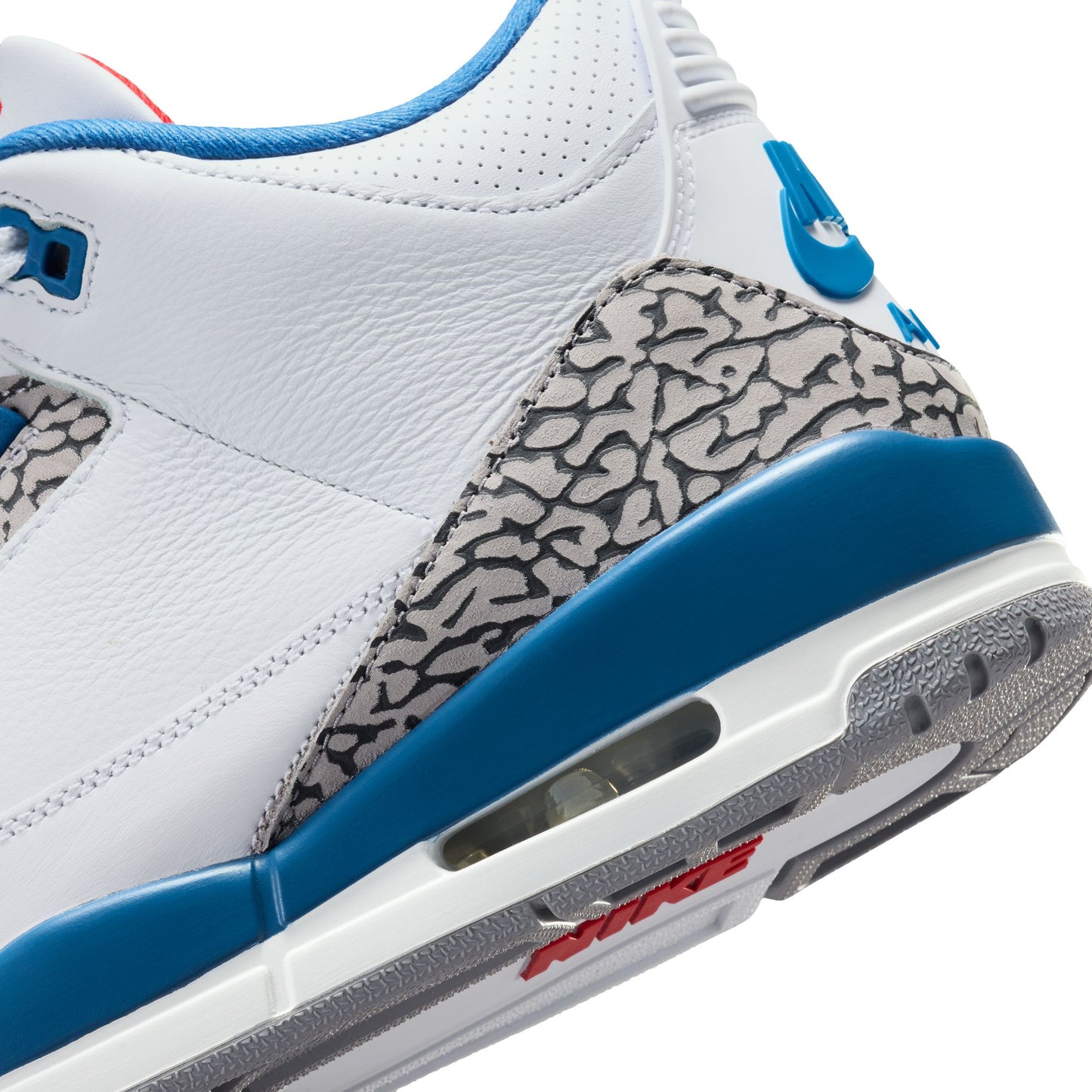 Air Jordan "3 Retro OG" Mens - White / Fire Red / True Blue