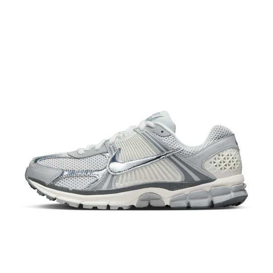 Nike "Zoom Vomero 5"  M - Summit White / Metallic Silver