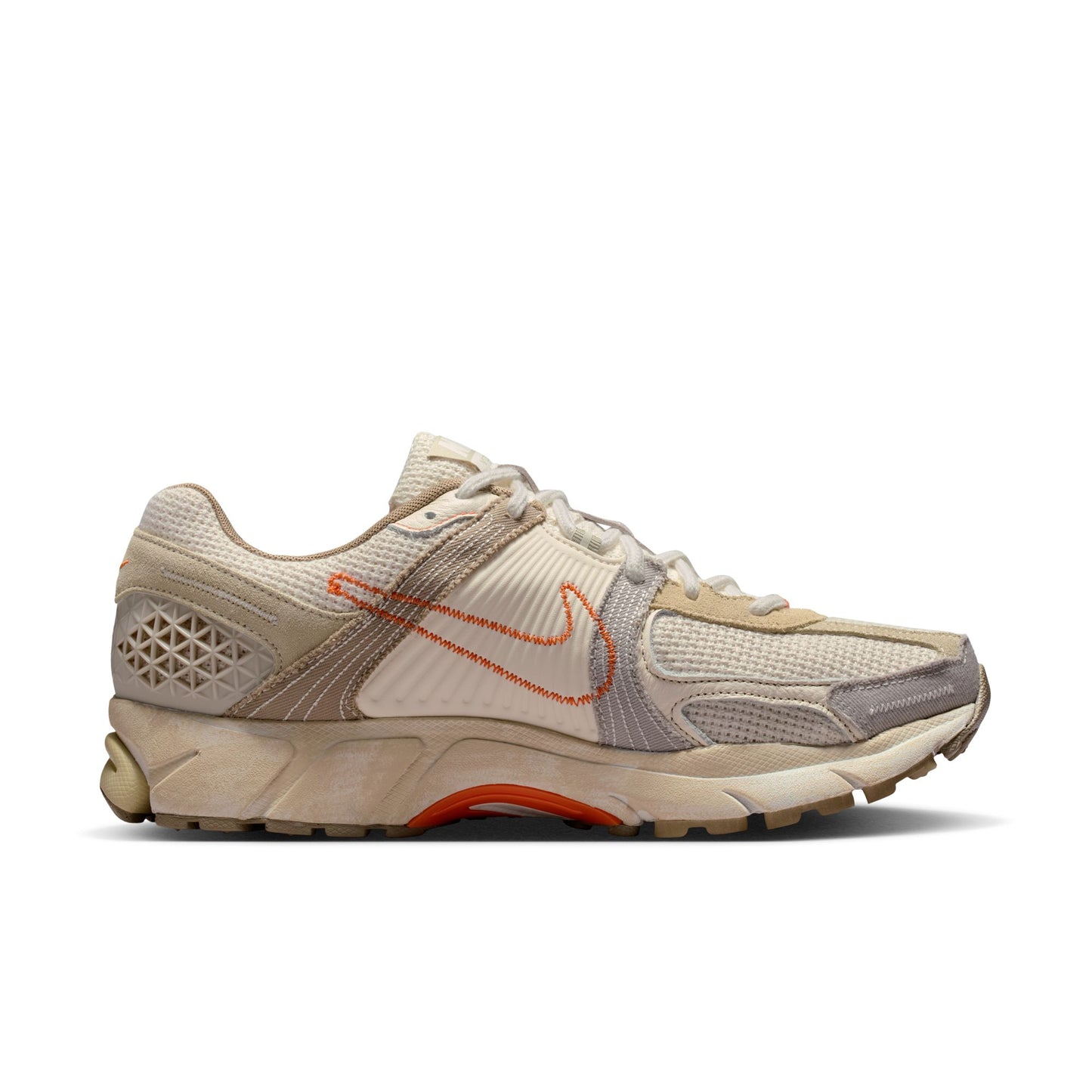 Nike "Zoom Vomero 5"  M - Lt Orewood Brown / Khaki