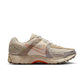 Nike "Zoom Vomero 5"  M - Lt Orewood Brown / Khaki