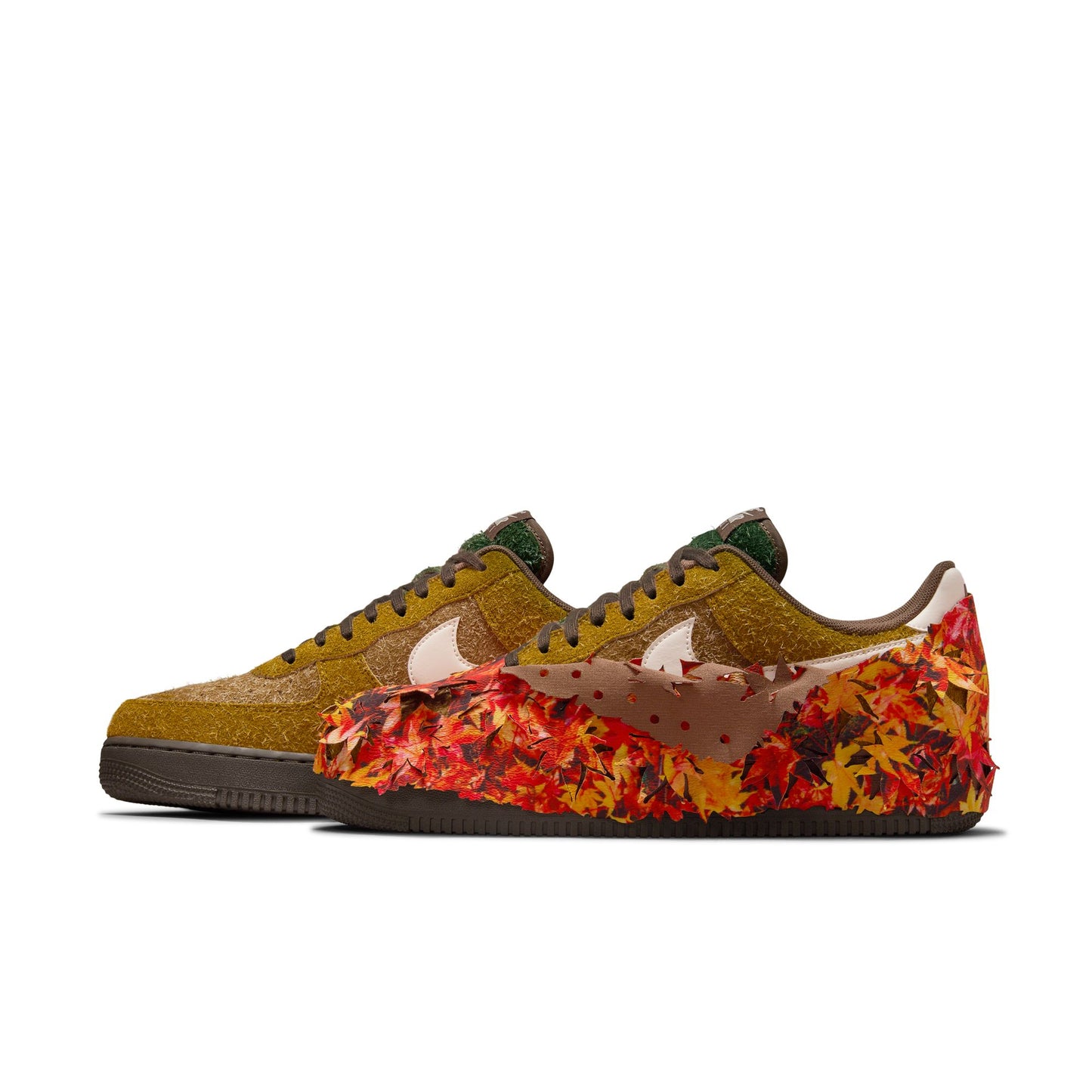Nike "Air Force 1 '07 LX"  M - Olive Flak / Sail / Medium Olive