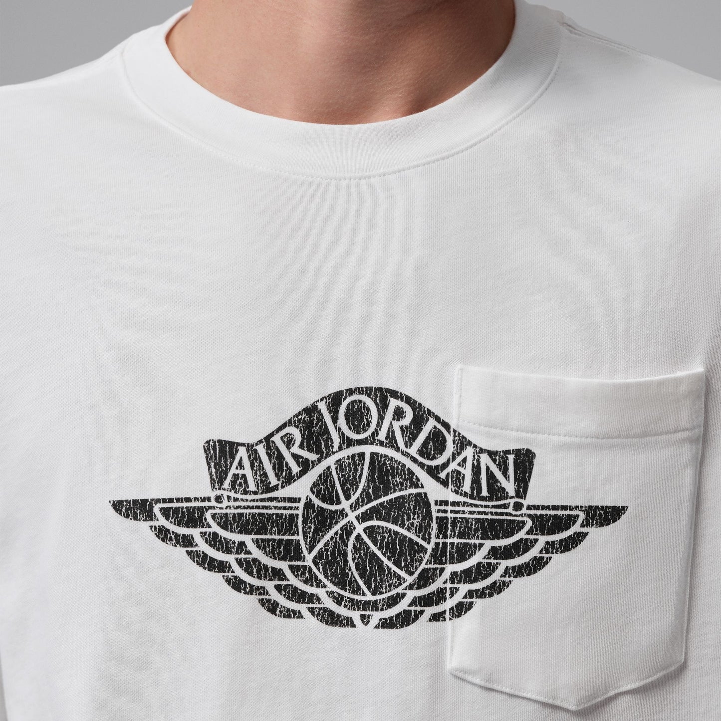 Jordan "Flight Essentials Pocket Tee" Mens - White / Black