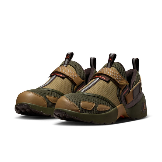 Air Jordan "Trunner LX" W - Brown Kelp / Wild Mango