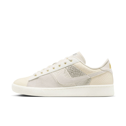 Nike "Tennis Classic CS PRM" Mens - Pale Ivory / Pale Ivory