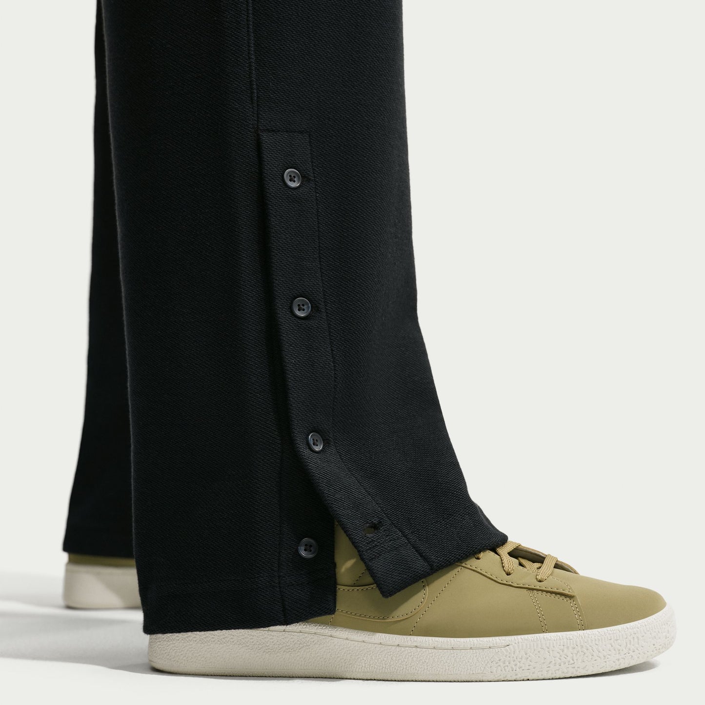 Nike "Open-Hem French Terry Pants" - Black