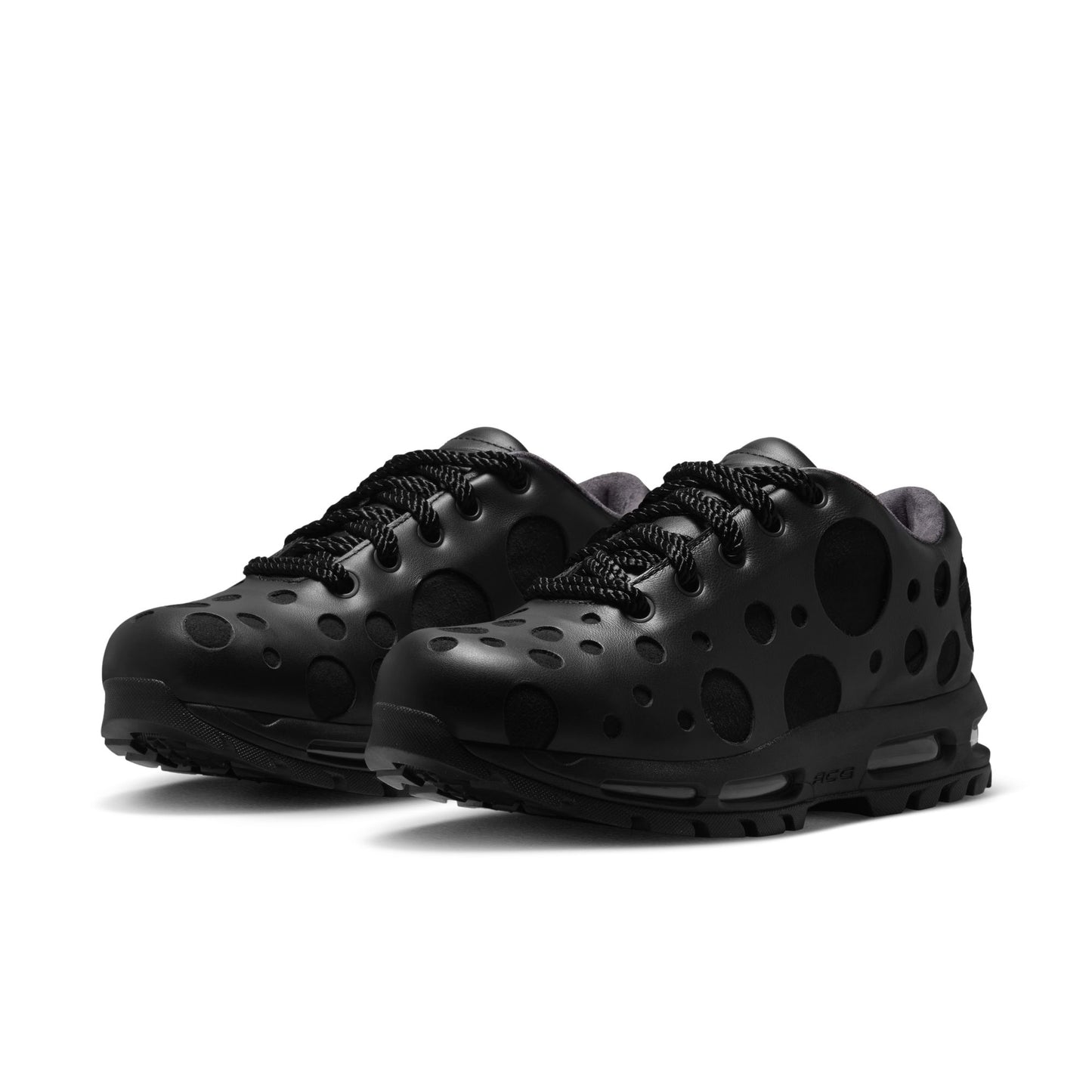 Nike "Air Max Goadome Low QS" Mens - Black / Black