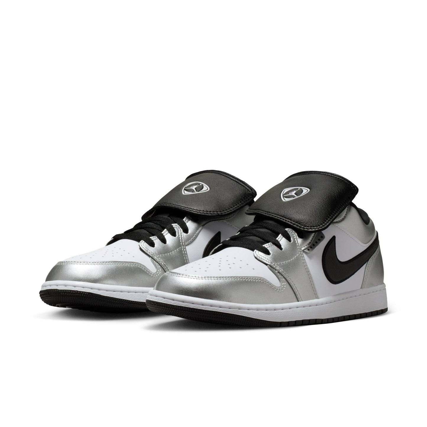 Air Jordan "1 Low SE" Mens - White / Black - White
