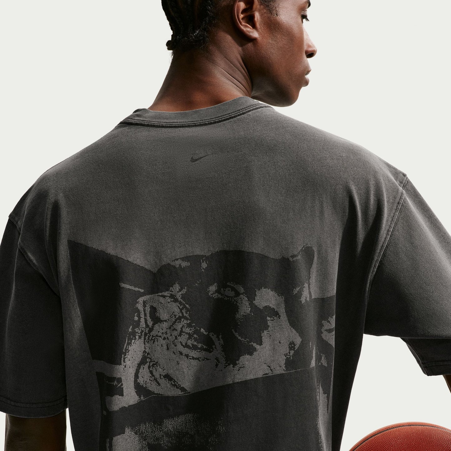 Nike "Book Nike Basketball T-Shirt" Mens - Black