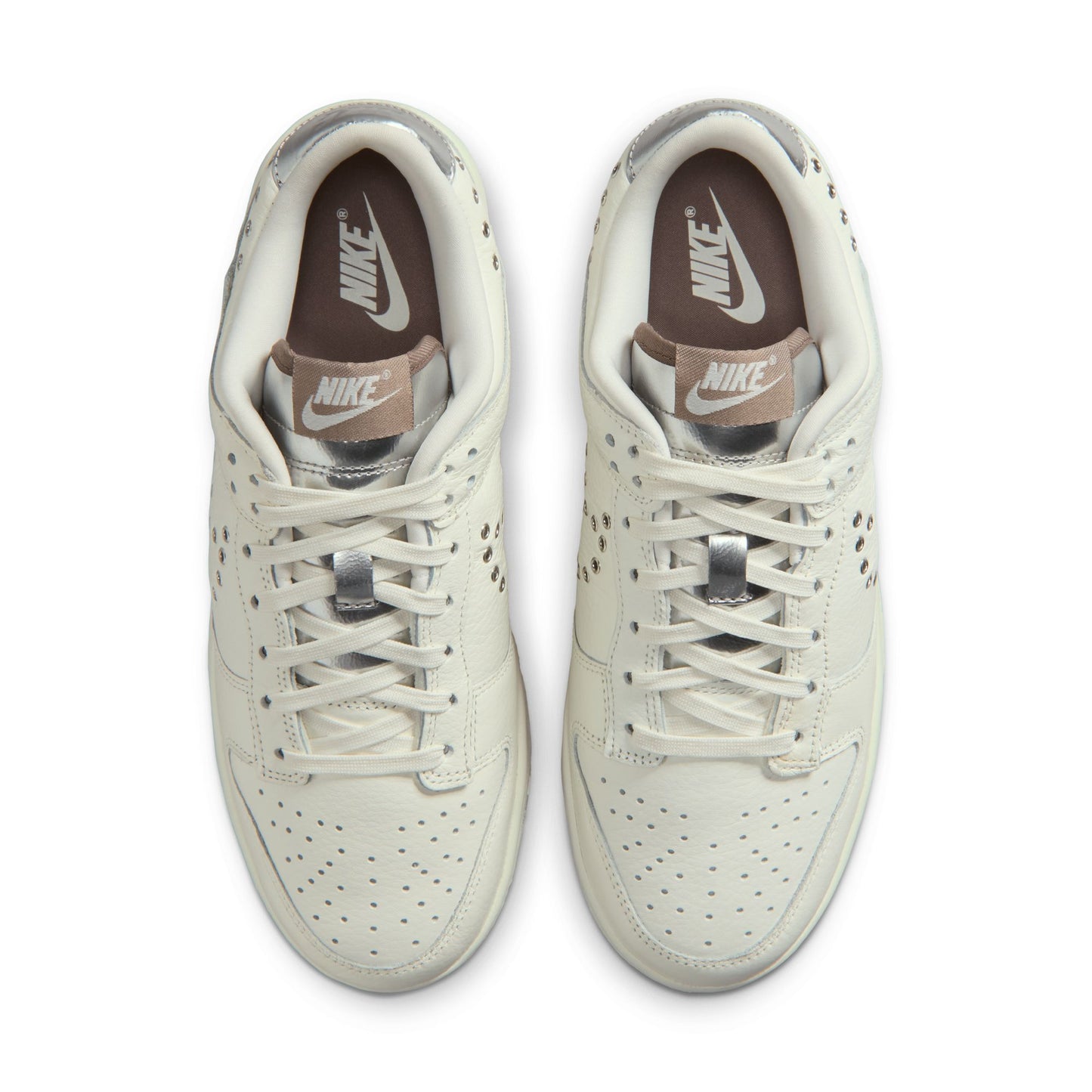 Nike "Dunk Low" Womens - Sail / Metallic Silver