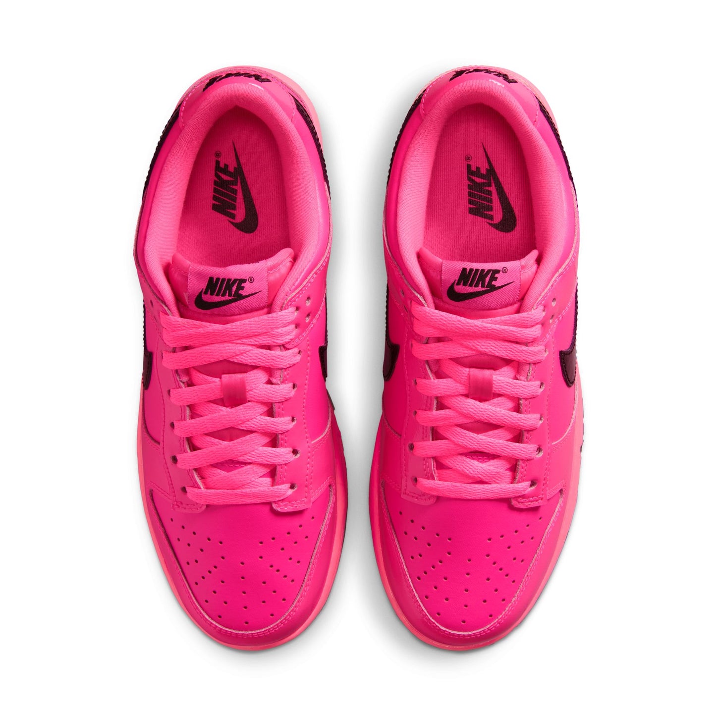 Nike "Dunk Low" Womens - Pink Blast / Black