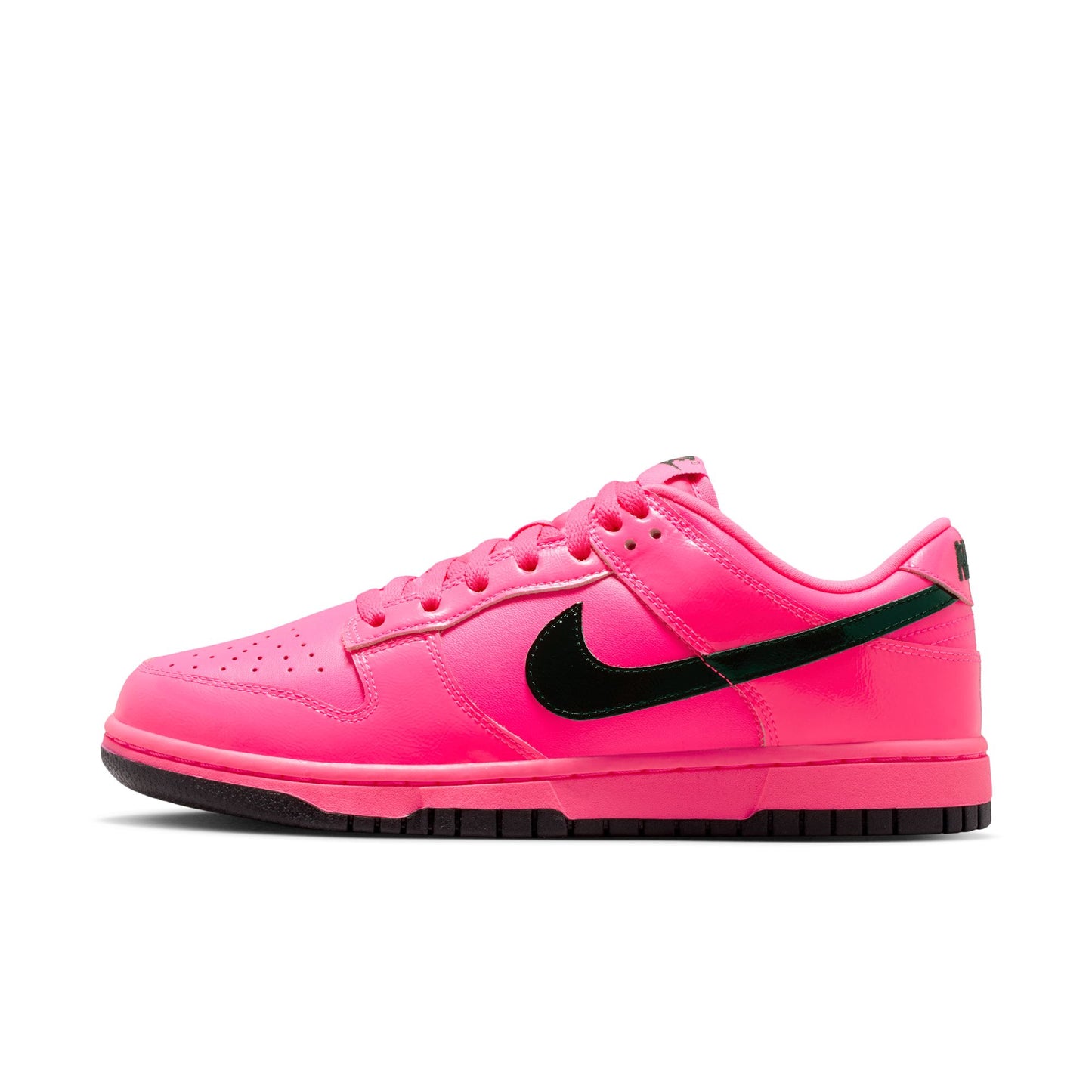 Nike "Dunk Low" Womens - Pink Blast / Black