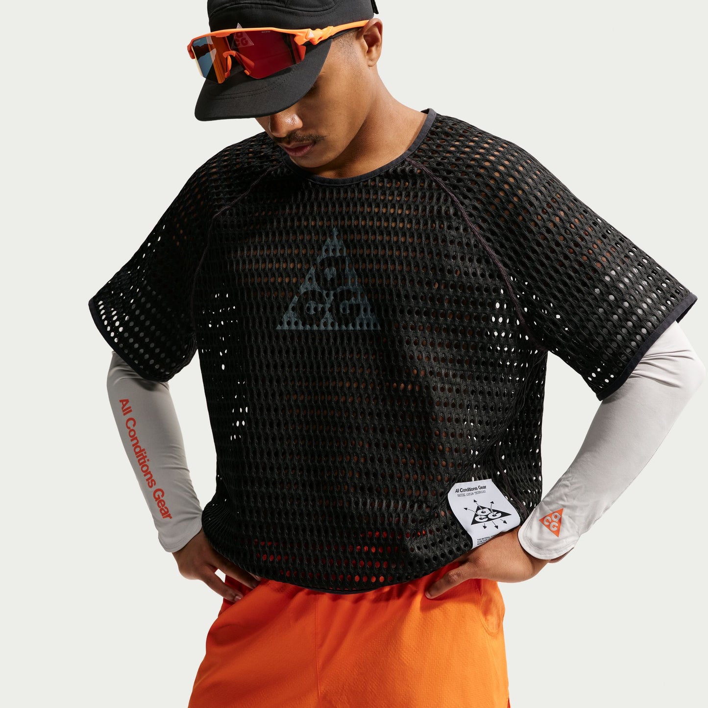 Nike ACG "Radical AirFlow Running Top" Men's - Anthracite/Cool Grey