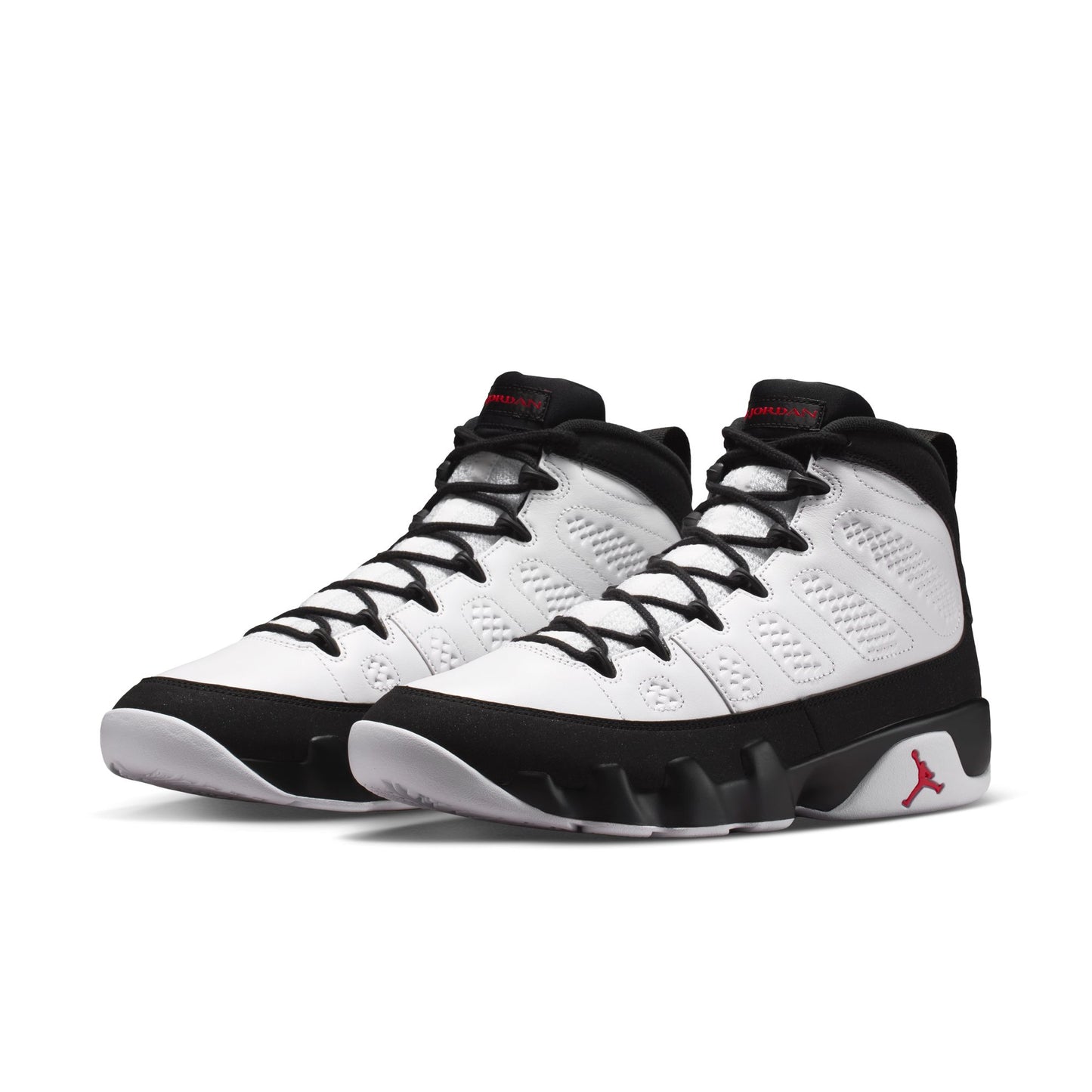 Air Jordan "9 Retro OG" Mens - White / True Red-Black (Space Jam)