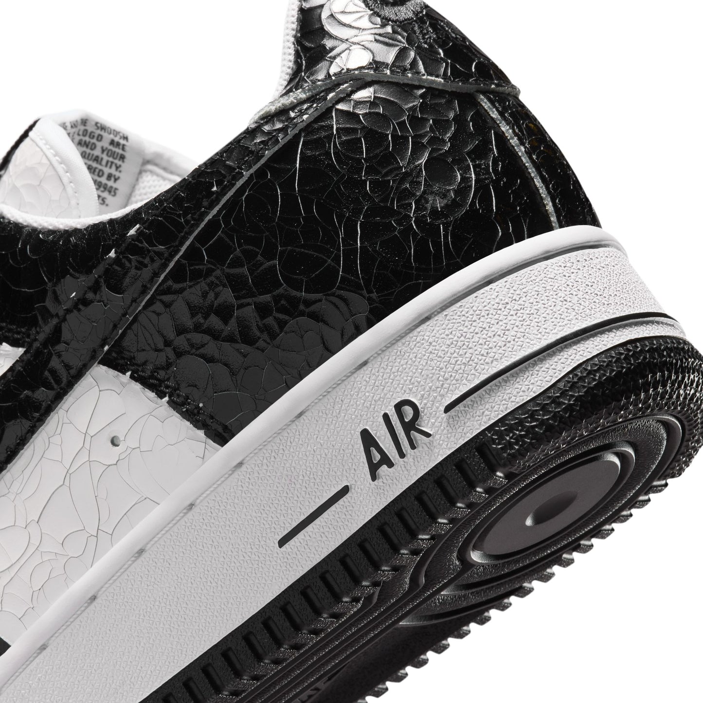 Nike "Air Force 1 Cracked Leather" Mens - Black / White