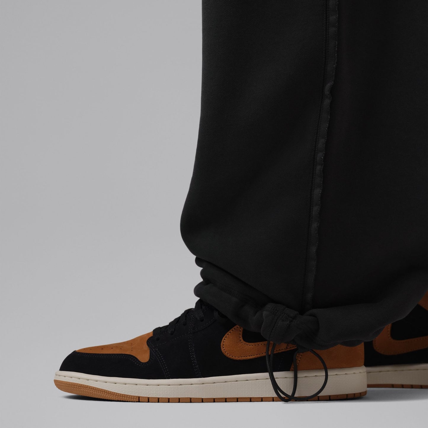 Jordan "Flight Fleece Pant" Mens - Black/University Red