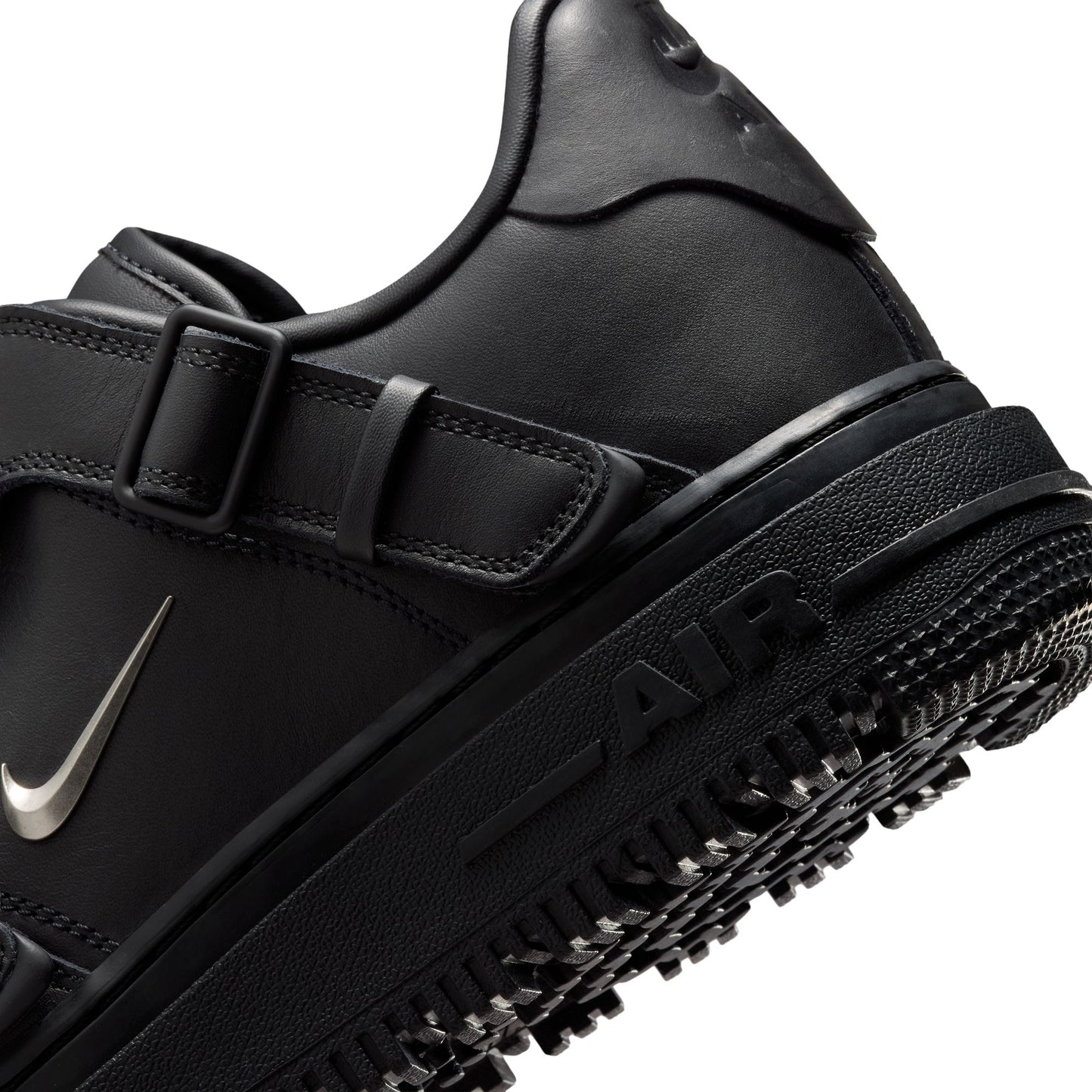 Nike "Air Force 1 LX" Mens - Black / Metallic Silver