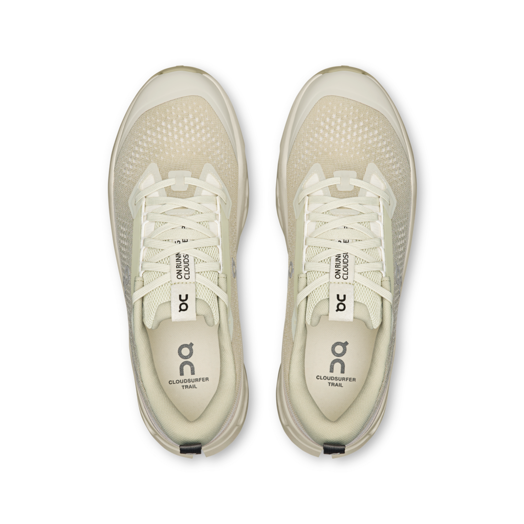 On "Cloudsurfer Trail 2" Mens - Chalk / Ghost