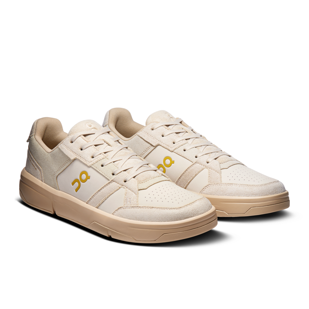 On "The Roger Clubhouse Ace" Mens - Sand / Sand