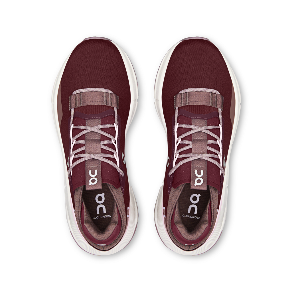 On "Cloudnova 2" Womens - Maroon / Peony